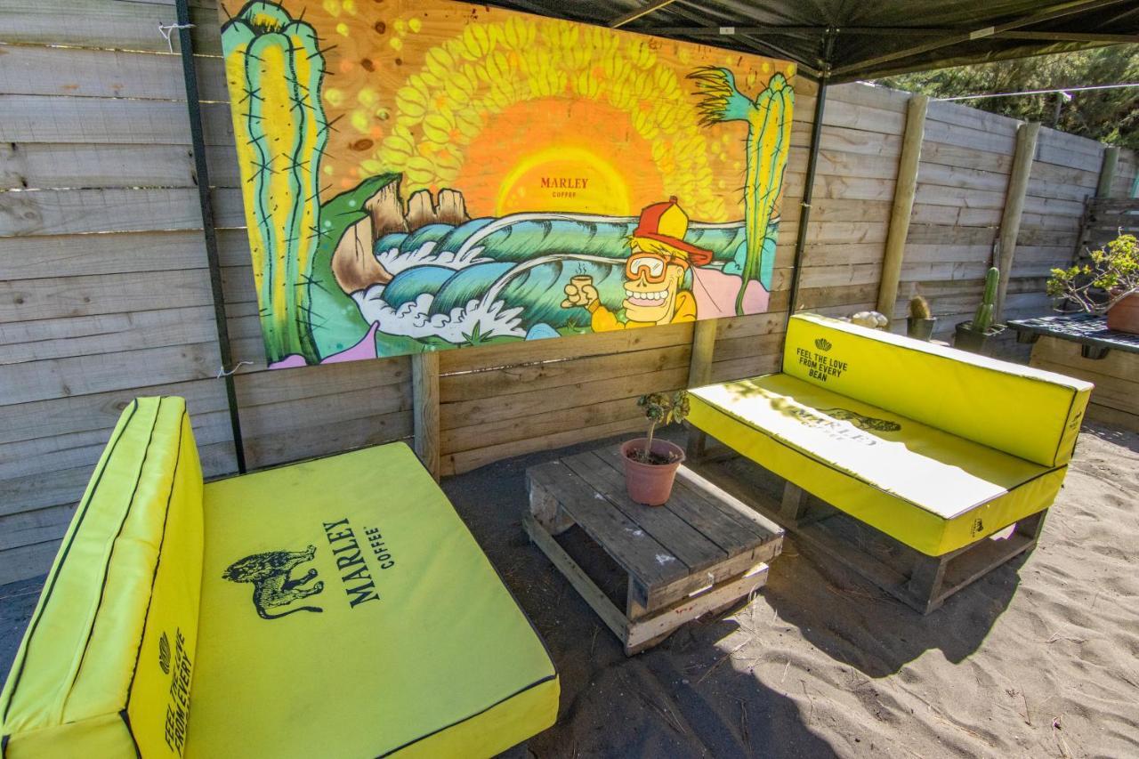 Sirena Insolente Hostel & Suites 피칠레무 외부 사진